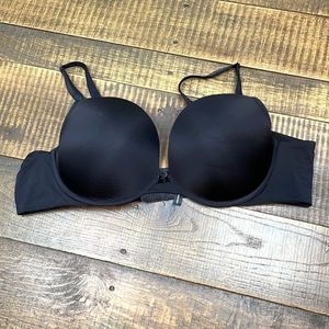 Torrid Curves Black T-Shirt Bra 46B